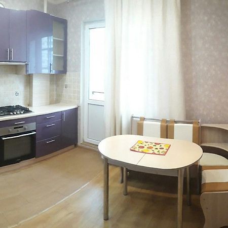 Apartment Tverichanka On Khromova 25 المظهر الخارجي الصورة